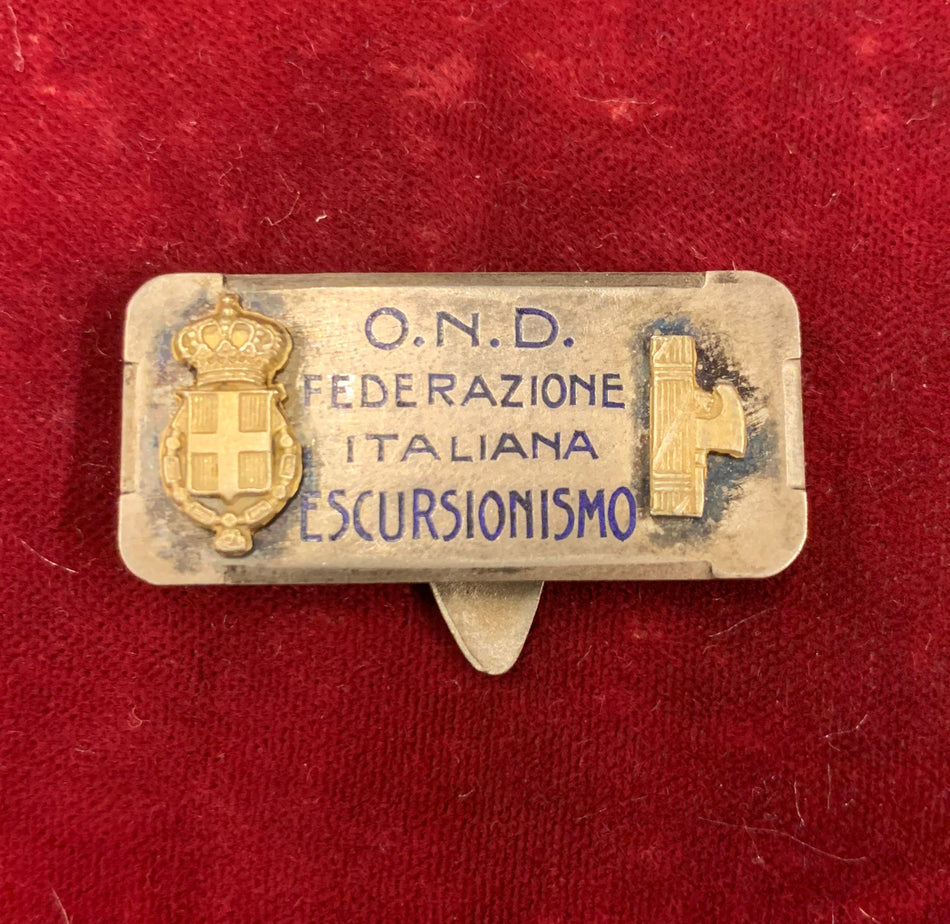 Distintivo ad asola Opera Nazionale Dopolavoro "Federazione Italiana Escursionismo" G.  Pagani