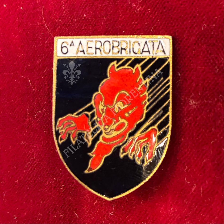 Distintivo della 6^ Aerobrigata dell'Aeronautica Militare