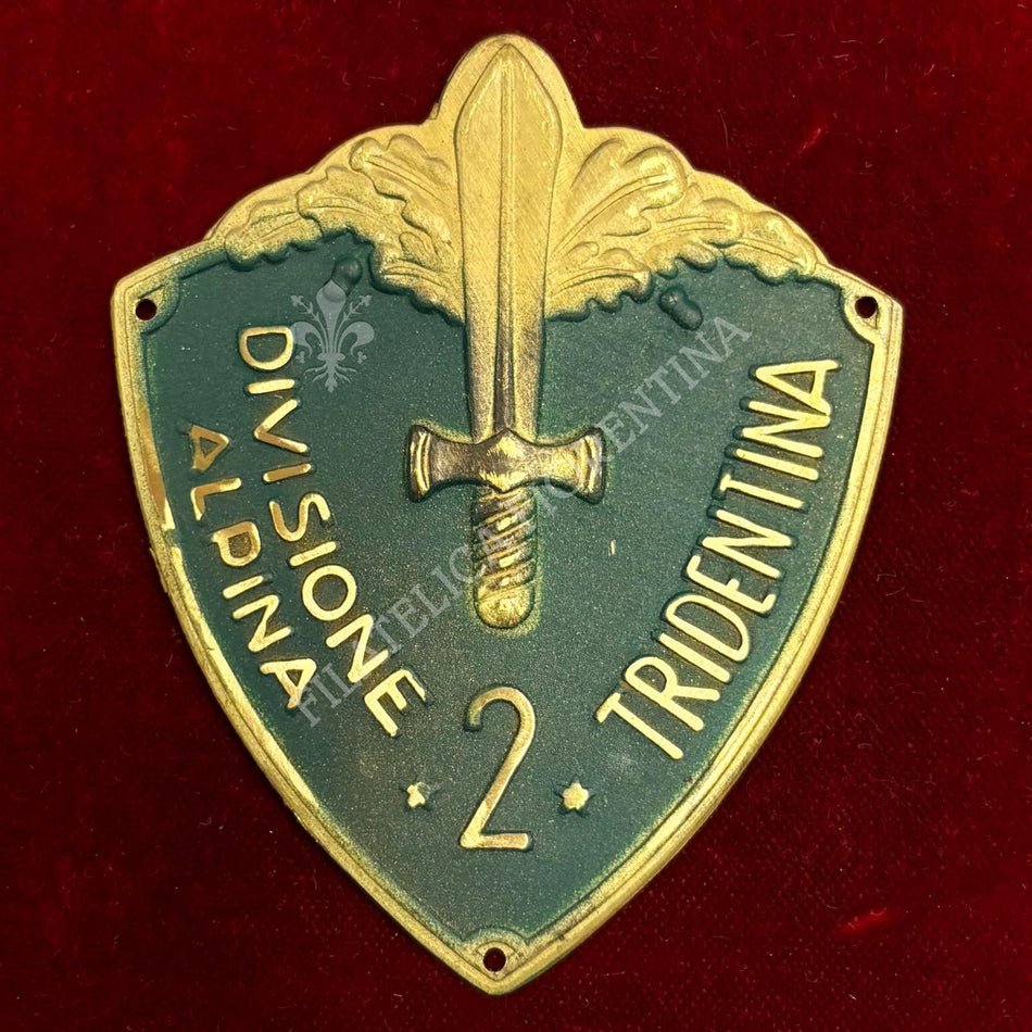 Distintivo da braccio della "2^ Divisione Alpina Tridentina"