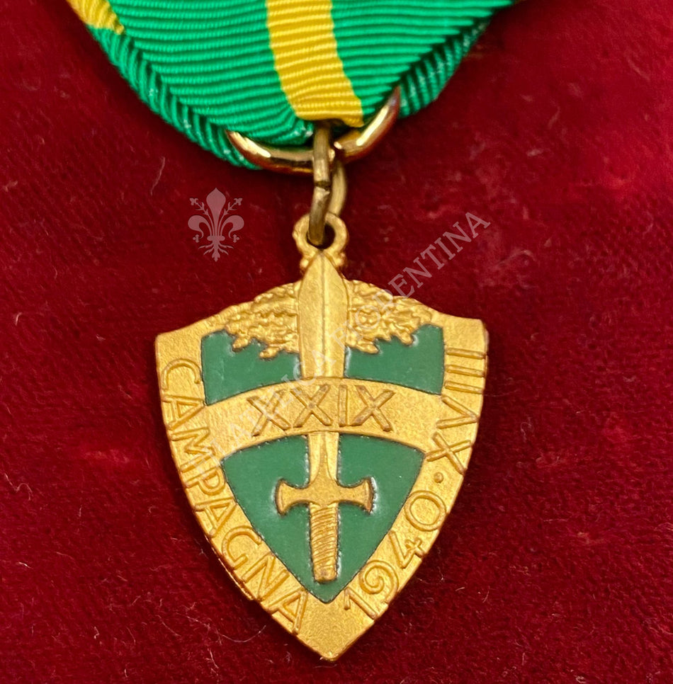 Regno d'Italia - Medaglia Guardia alla Frontiera "Campagna 1940 - XVIII"