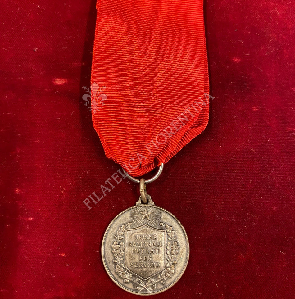 Regno d'Italia - Medaglia in Argento "Unione Nazionale mutilati per servizio"