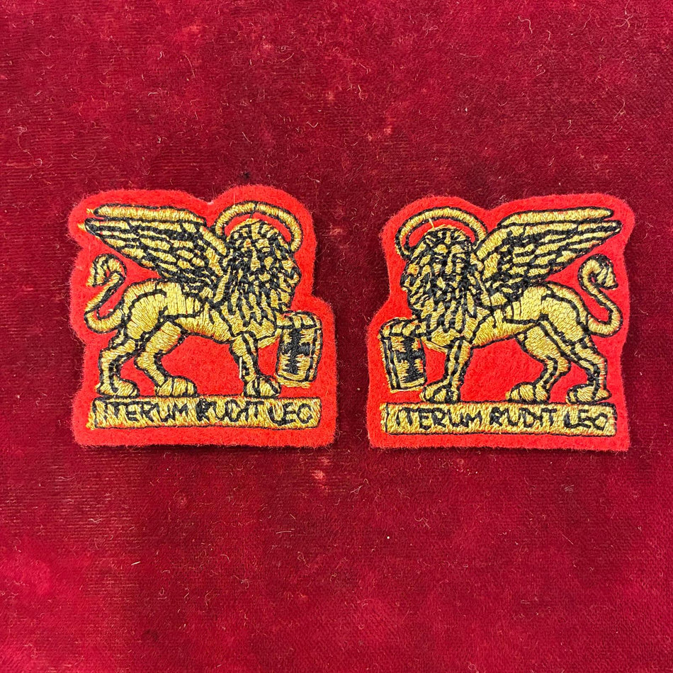 Coppia di distintivi da polso del Battaglione San Marco