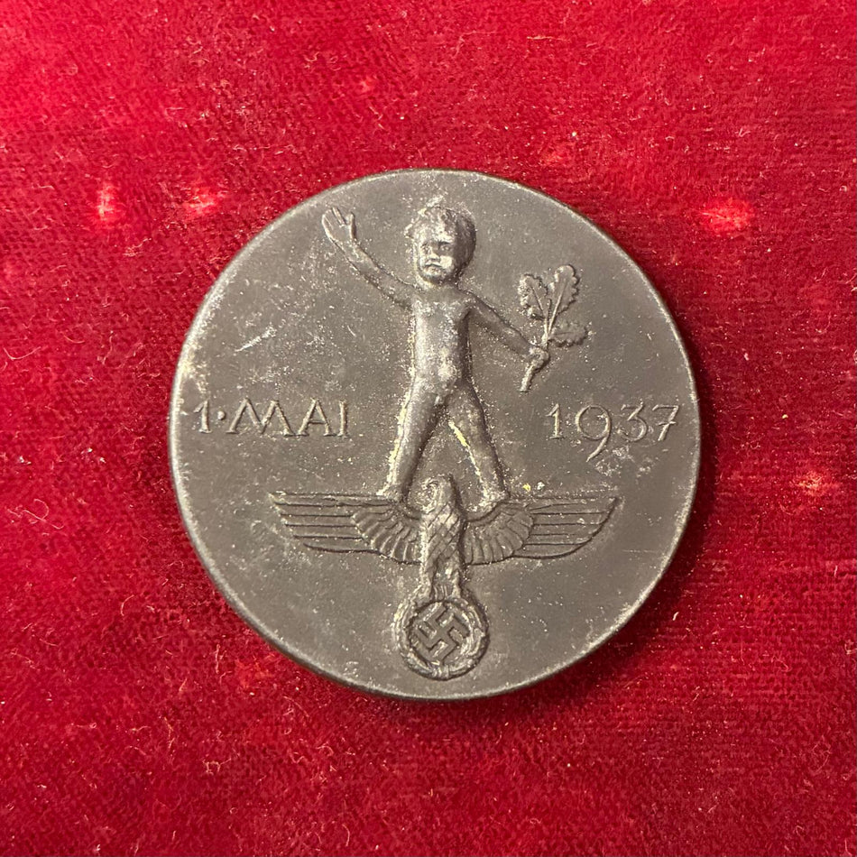 Distintivo originale commemorativo della giornata del lavoro - 1° Maggio 1939