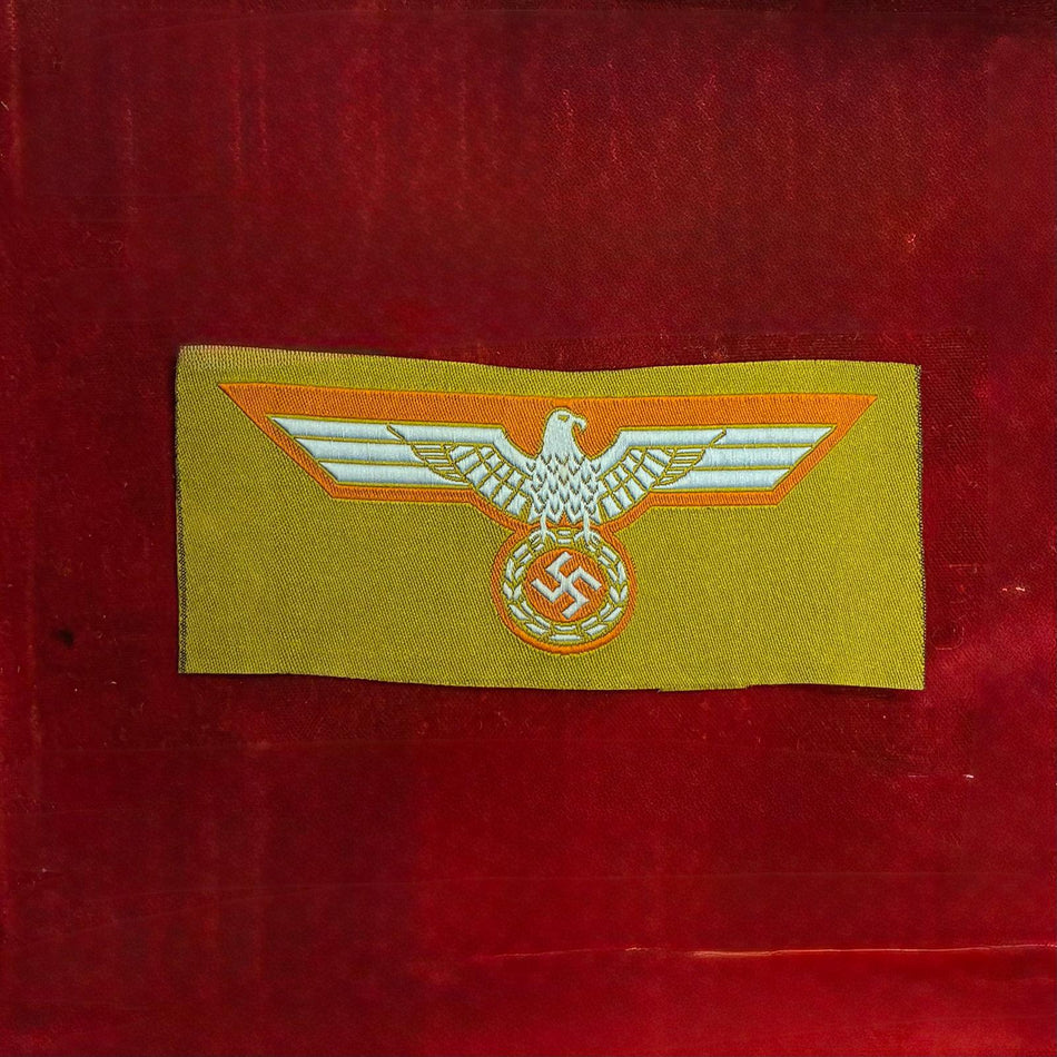 Aquila da petto in raso dell' Esercito tedesco su fondo verde - VARIANTE