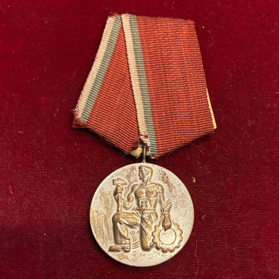 Bulgaria - Medaglia dell'Ordine Popolare del Lavoro - 1950