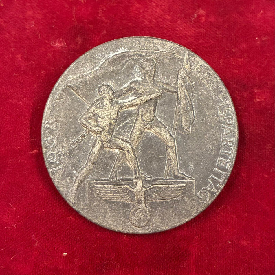 Distintivo originale commemorativo del raduno del " REICHSPARTEITAG "