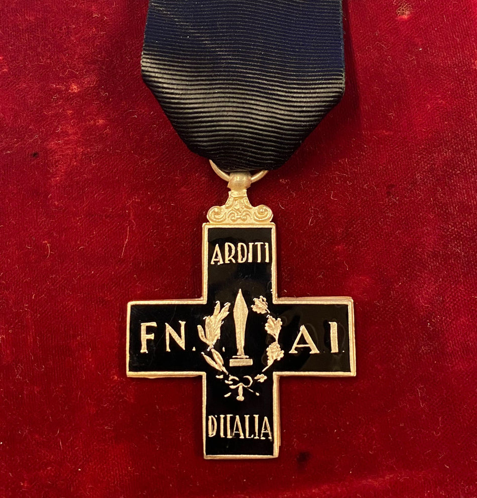 Croce della Federazione Nazionale Arditi d'Italia - F.N.A.I. " A NOI !"