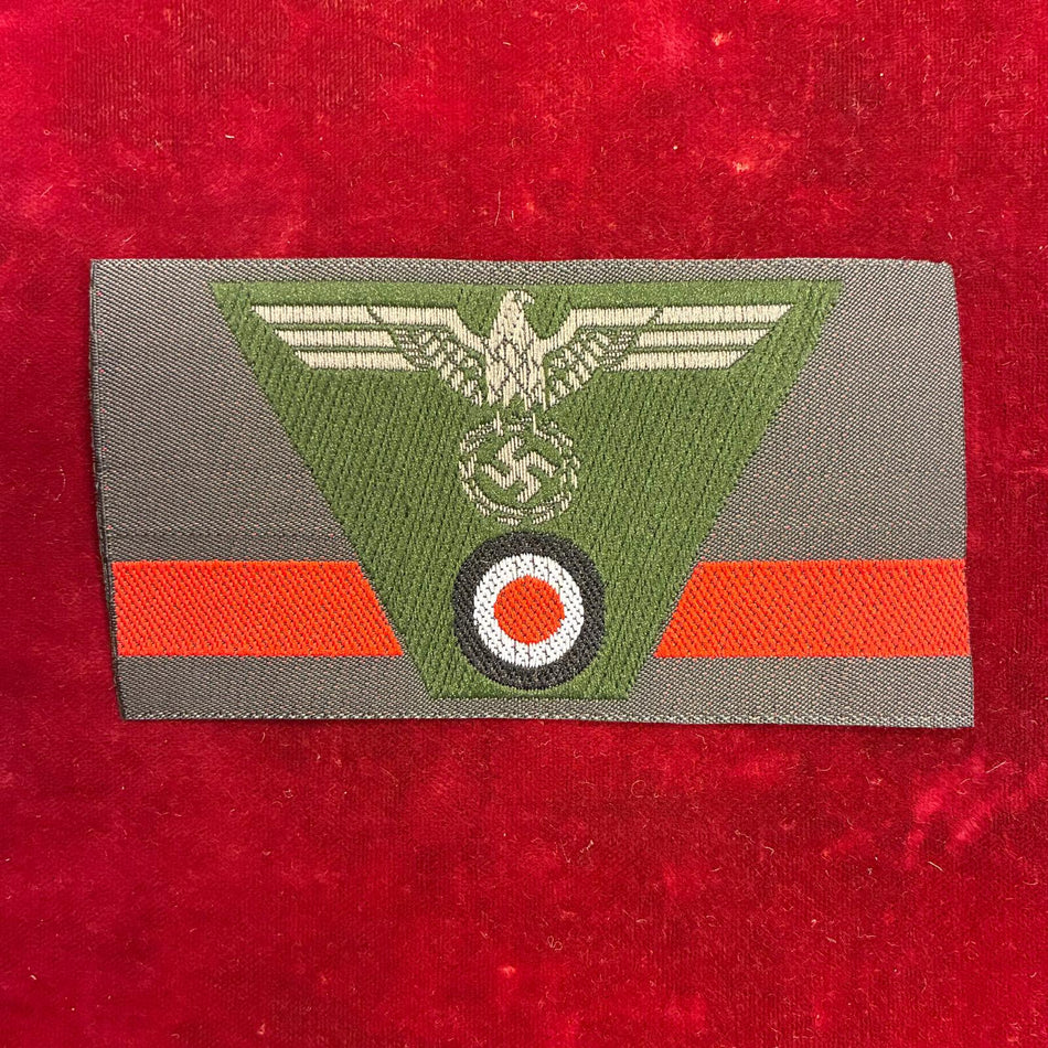 Fregio da berretto in bevo  dell'Esercito tedesco