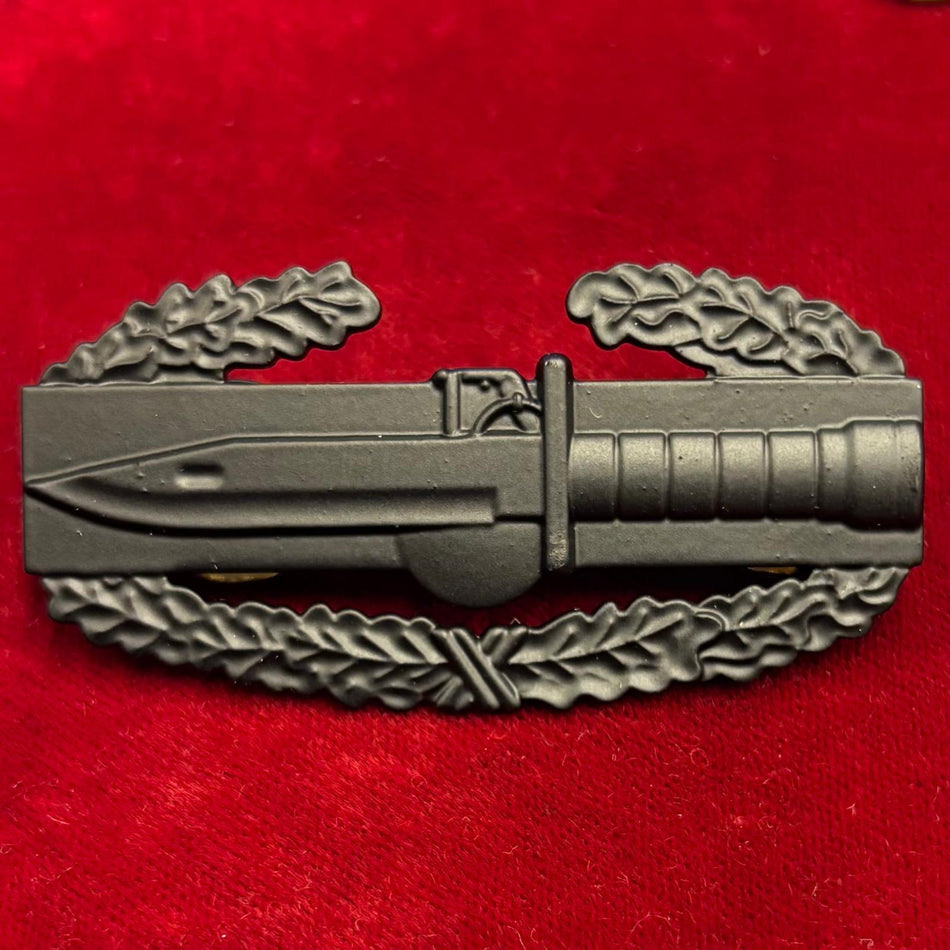 U.S. Army - Brevetto "Combat Action" - in metallo nero