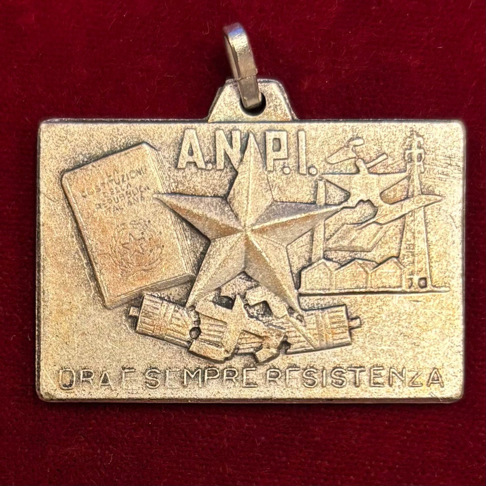 Medaglia commemorativa "A.N.P.I - C.C. Segnale Rosso - 35° della Liberazione - Aprile 1980"