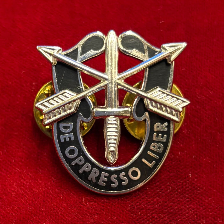 United States Army Special Forces - Crest metallico "Special Forces - De Oppresso Liber"