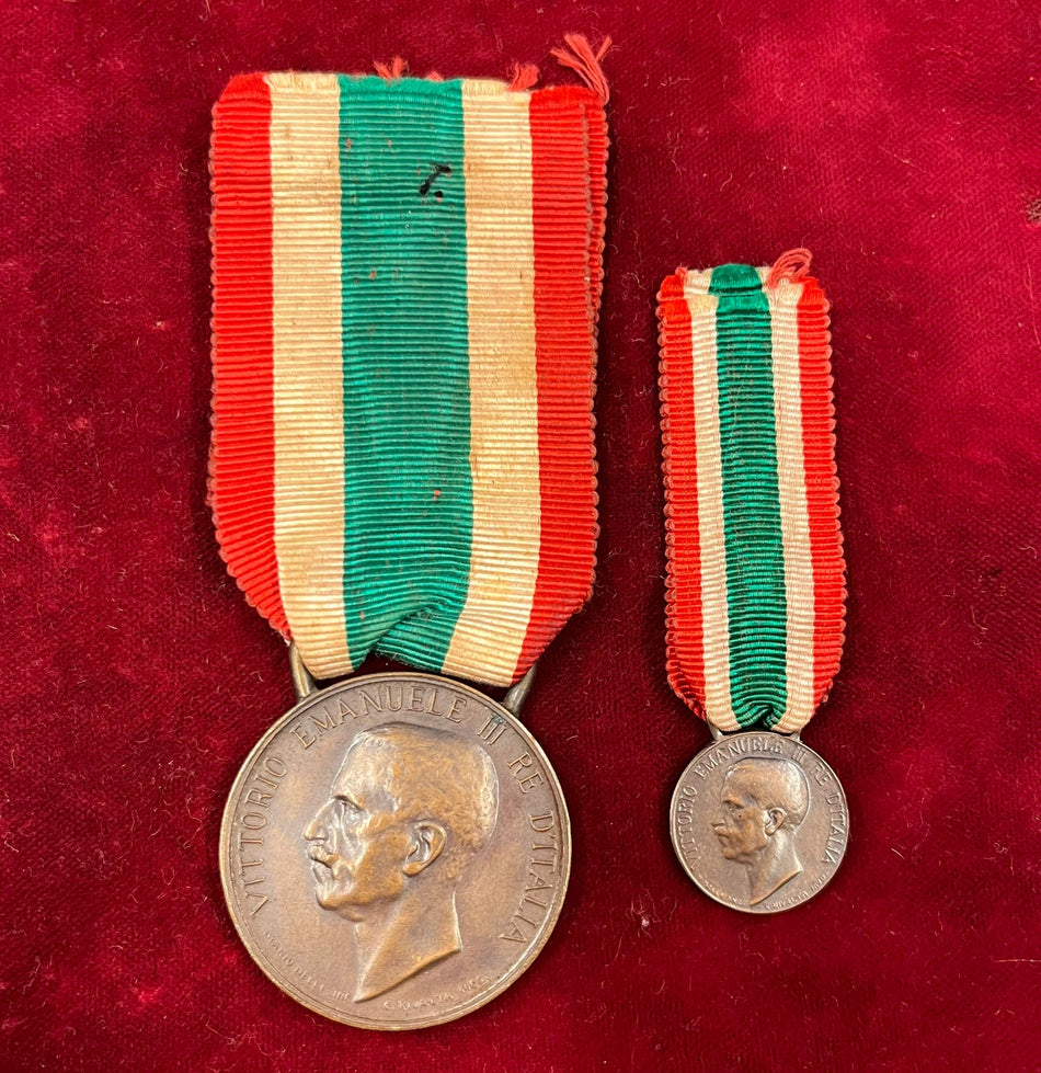 Medaglia V.E. III "Unità d'Italia" 1848 - 1818 con mignon