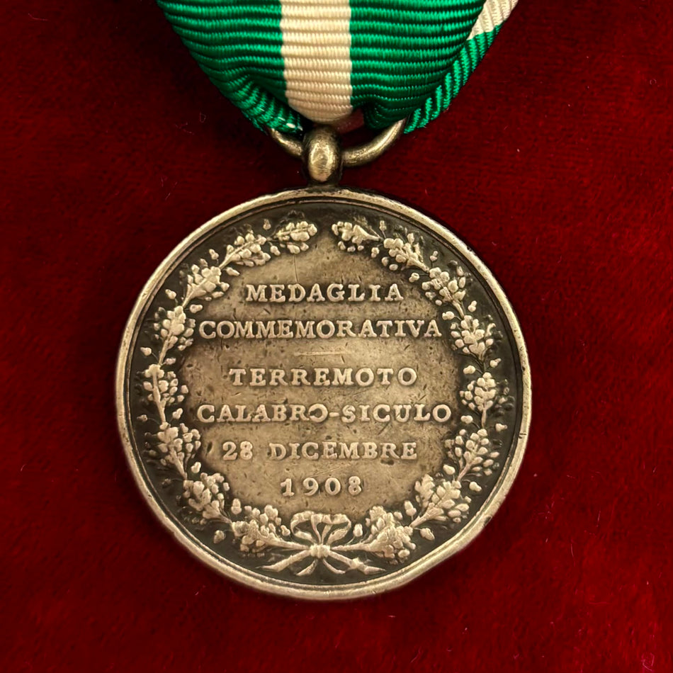 Medaglia commemorativa in argento Terremoto Calabro-Siculo del 1908 - Vittorio Emanuele III Re d'Italia