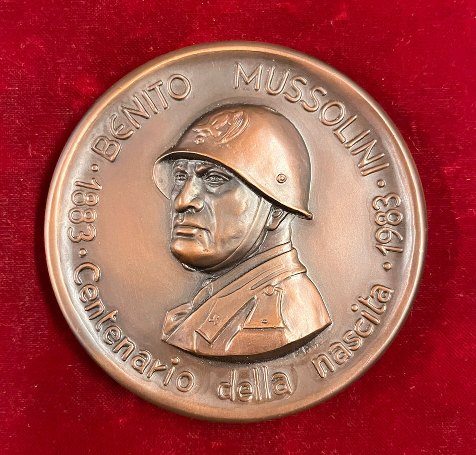 Medaglia commemorativa del "Centenario della nascita di Benito Mussolini" 1883 - 1983
