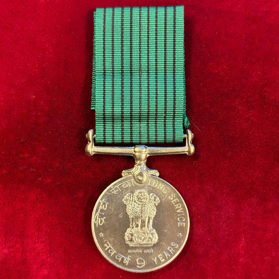 India - Medaglia "9 Years Long Service Medal"