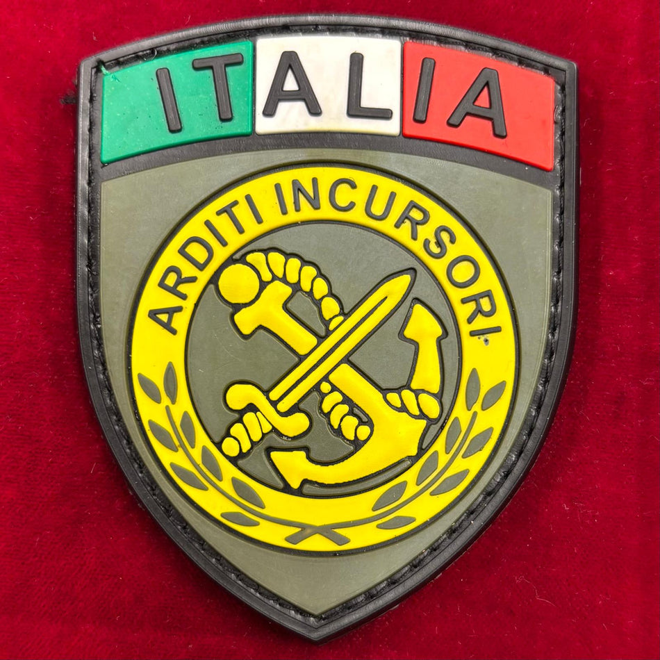 Distintivo in gomma da spalla "Arditi Incursori"