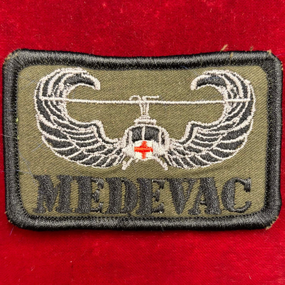 Brevetto in stoffa "Evacuazione Medica (MEDEVAC) Croce Rossa Militare" - Usato