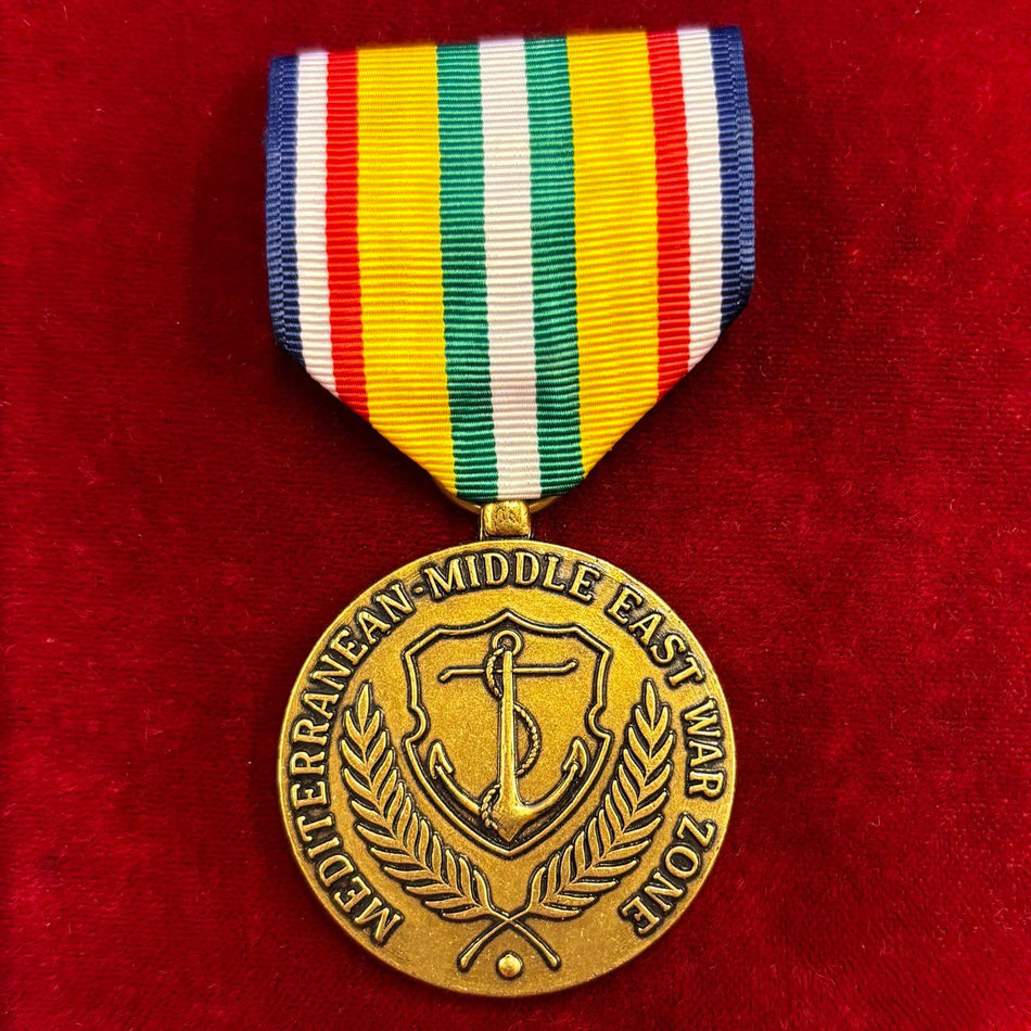 USA - Medaglia "Mediterranean & Middle East War Zone Medal - World War II Campaign"