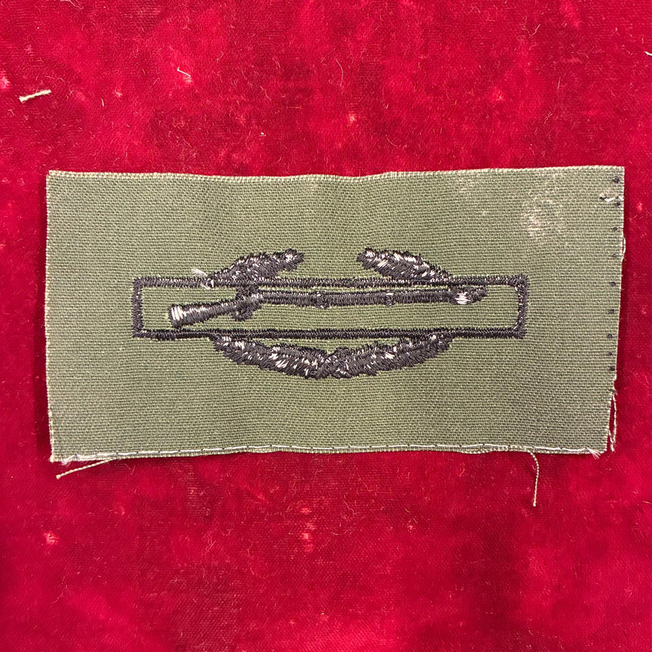 Distintivo della Fanteria per combattimento Guerra VIETNAM - COMBAT INFANTRYMAN