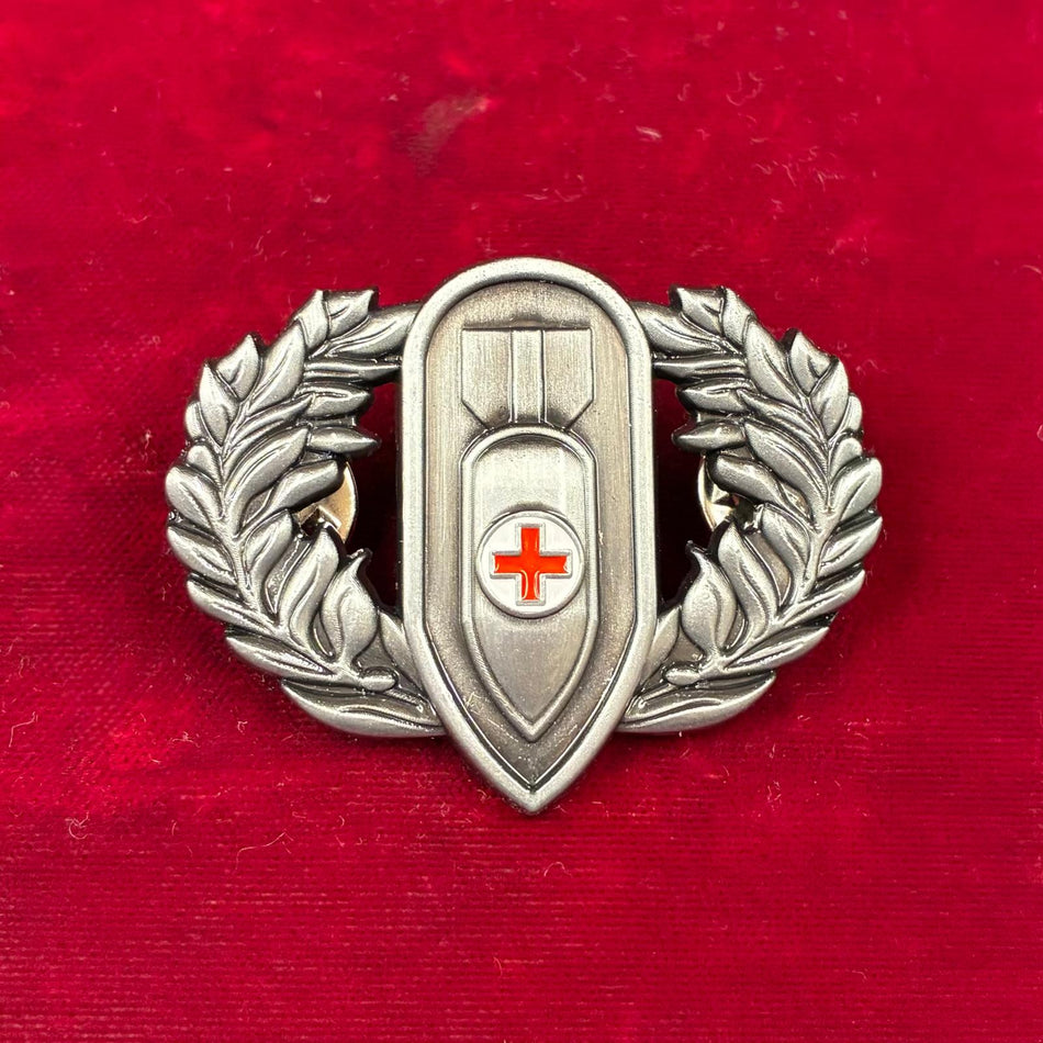 Brevetto della Croce Rossa specializzazione " Mine Risk "