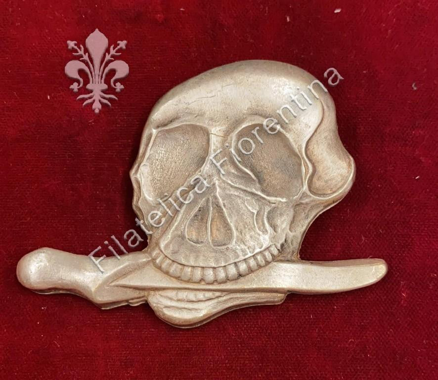 Fregio da berretto delle Brigate Nere in fusione