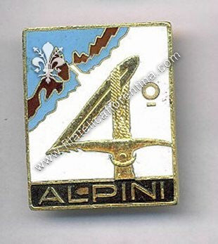 4° Reggimento alpini 1946/75. Dorato- Non marcato.
