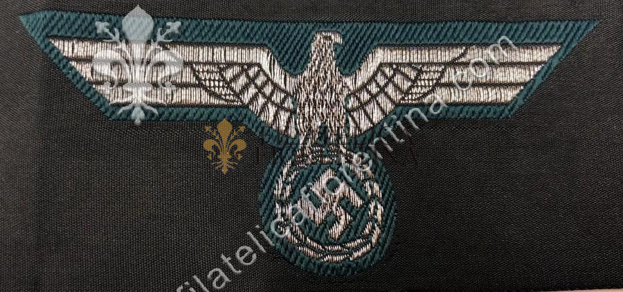 Aquila da ufficiale in seta con filo argentato su fondo verde scuro - mod. 1936