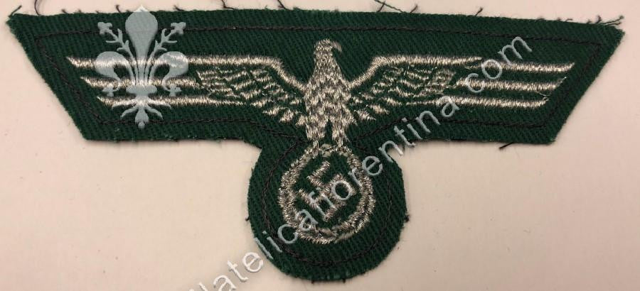 Aquila da ufficiale in filo argentato su fondo verde