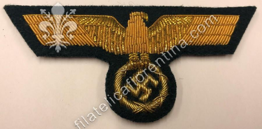 Aquila da Generale in canottiglia su fondo verde scuro (in panno)