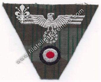 Fregio da truppa da bergmütze mod. a " V " su fondo verde mimetico