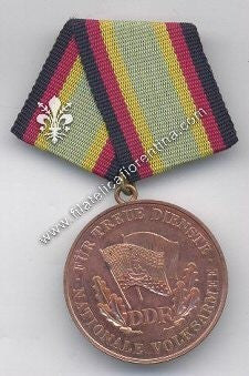 Medaglia per 5 Anni di  Anzianità di Servizio nell'Esercito