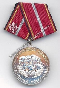 Medaglia al Merito nell' Esercito Popolare 2^ classe - DDR