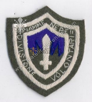 Distintivo della Divisione Volontari - " FIAMME NERE "