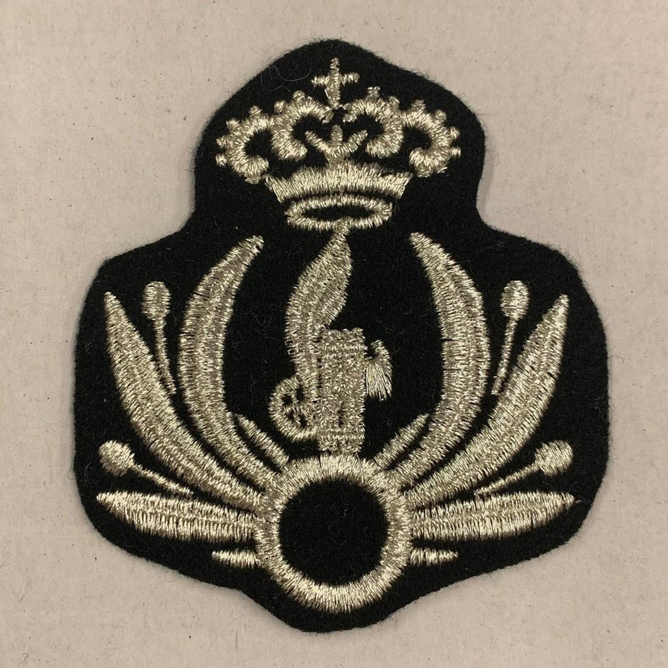 Fregio da sottufficiale della Milizia Ferroviaria  - su fondo nero