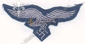 Aquila da Truppa in filo grigio su fondo grigio