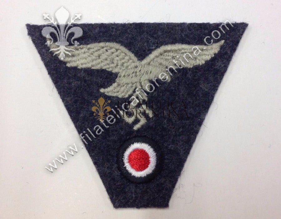Fregio Luftwaffe in filo grigio su fondo blu da Truppa