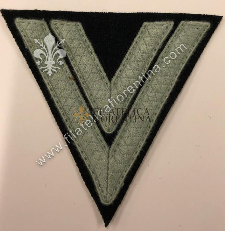 Grado da braccio Caporalmaggiore " ROTTENFUHRER " - modello 1943/44 mimetico, fondo nero