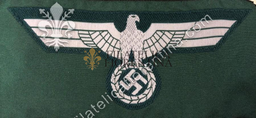 Aquila da truppa in seta - filo bianco su fondo verde