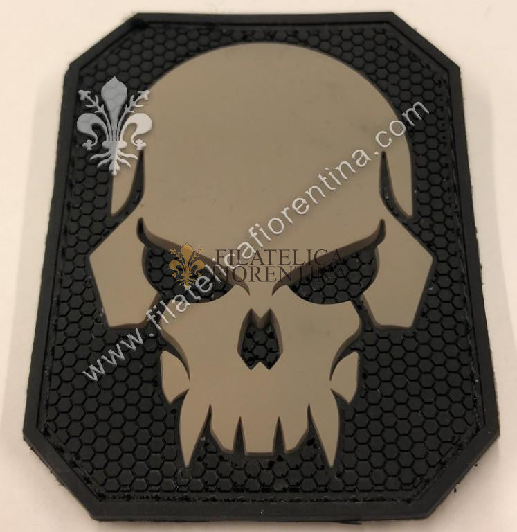 Distintivo Skull plastificato