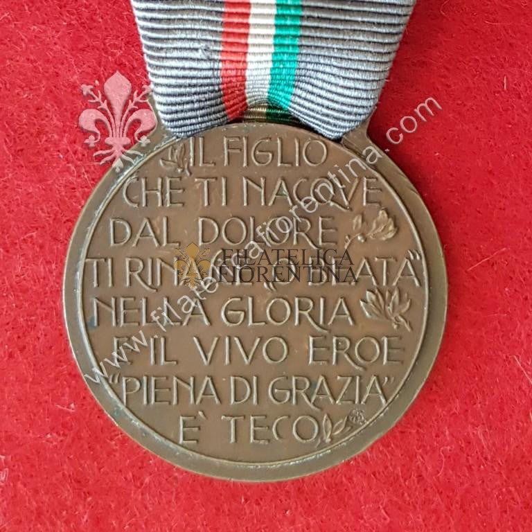 Alle madri e vedove dei Caduti - Zecca