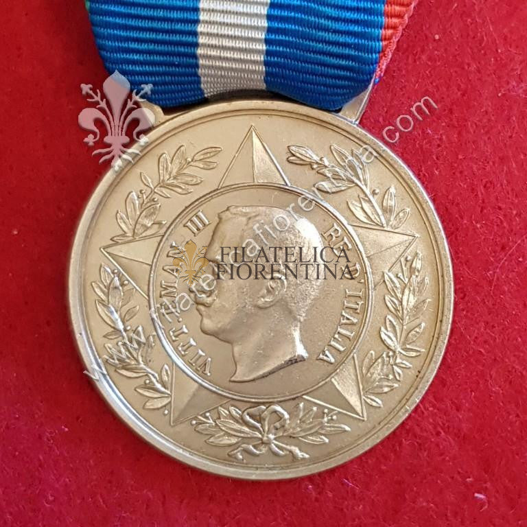 Guardie d'onore alle tombe di Re Vittorio Emanuele II° e Umberto I°