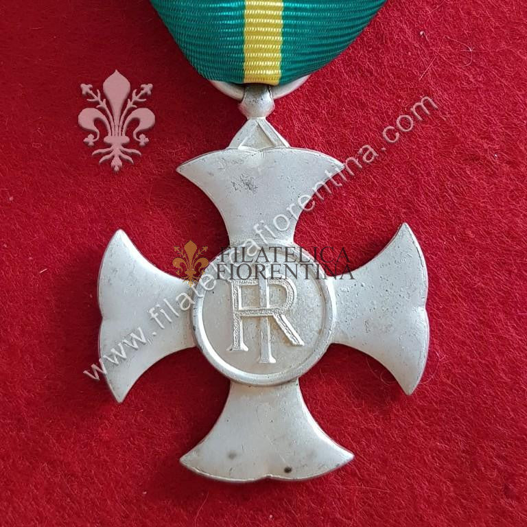 Croce al Merito di Servizio nella Guardia di Finanza