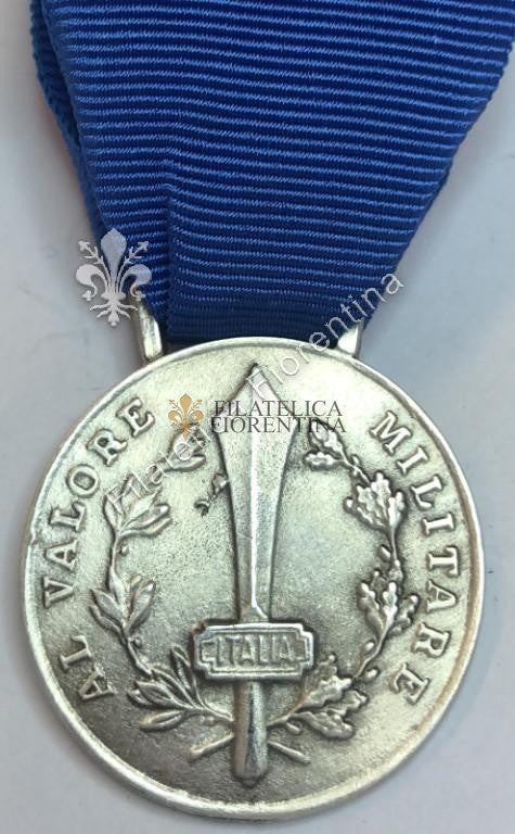 Medaglia al Valore Militare - modello argentato con nastro - Repubblica Sociale Italiana RSI