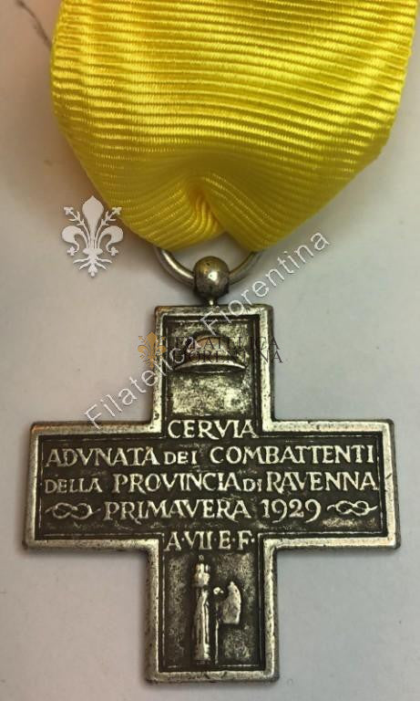 Medaglia commemorativa dell'Adunata Combattenti della provincia di Ravenna CERVIA -1929 con nastro
