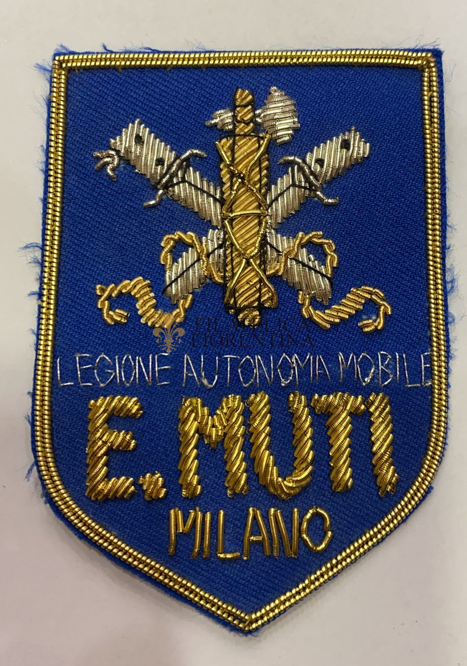Distintivo da Ufficiale della LEGIONE AUTONOMA MOBILE E. MUTI MILANO