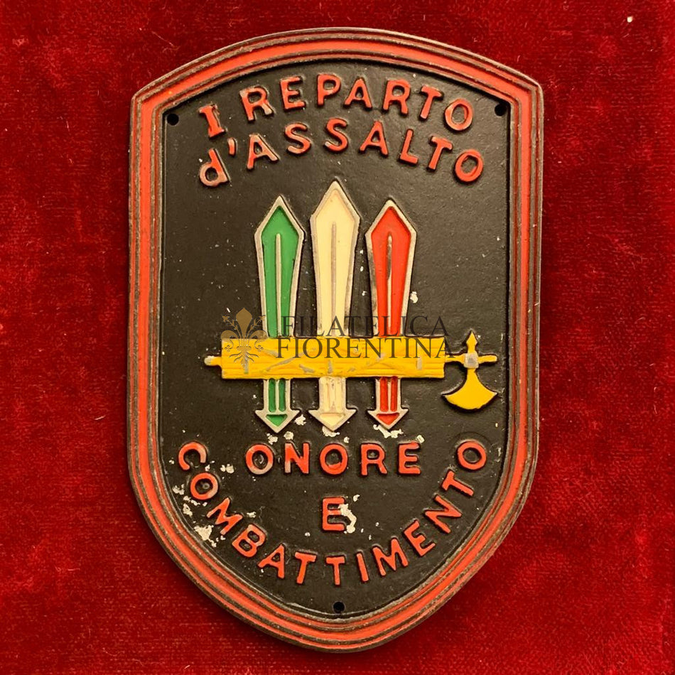 Distintivo del I° Reparto d'Assalto - "ONORE COMBATTIMENTO"