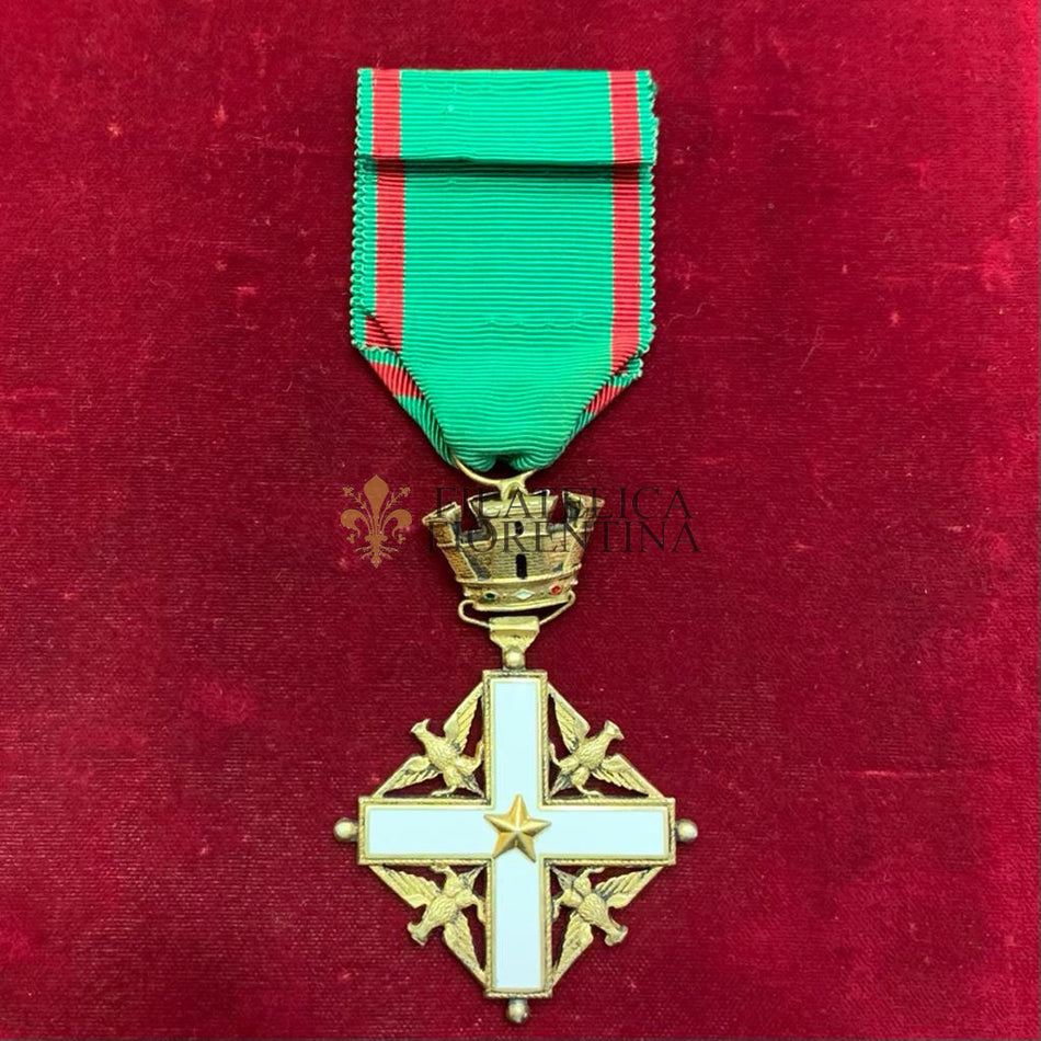 Croce per Cavaliere dell'Ordine al Merito della Repubblica Italiana