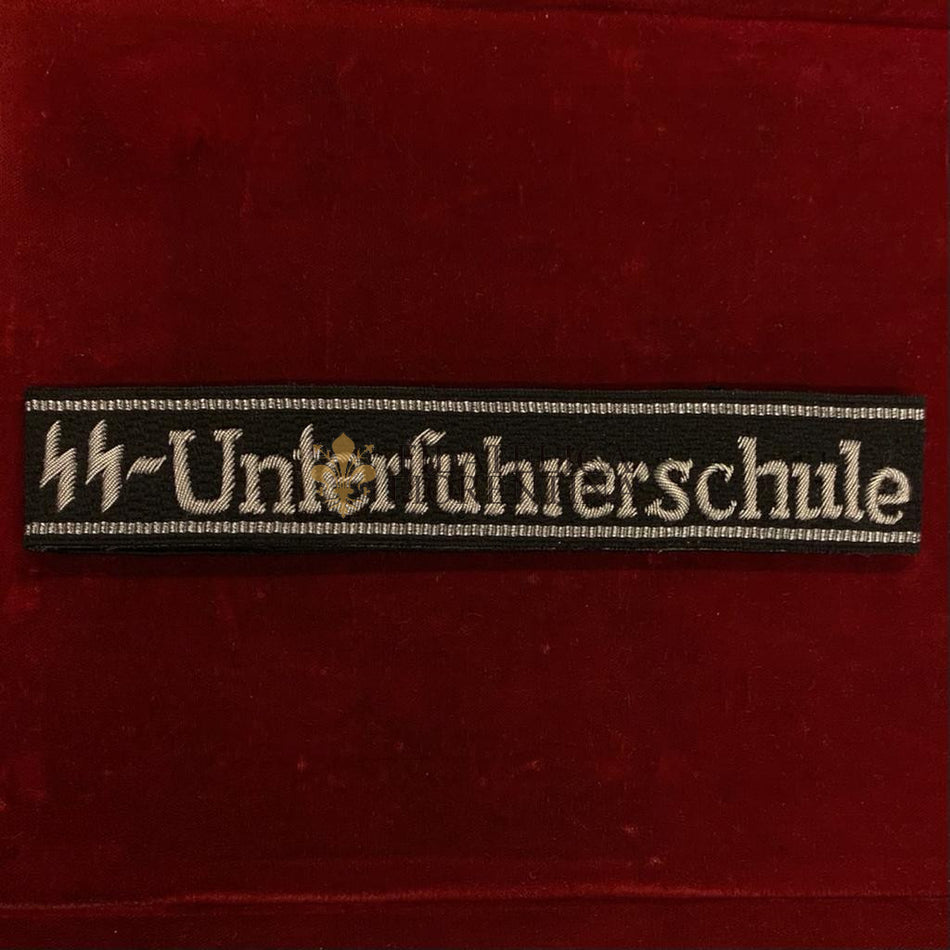 Unterfuhrerschule - da Ufficiale
