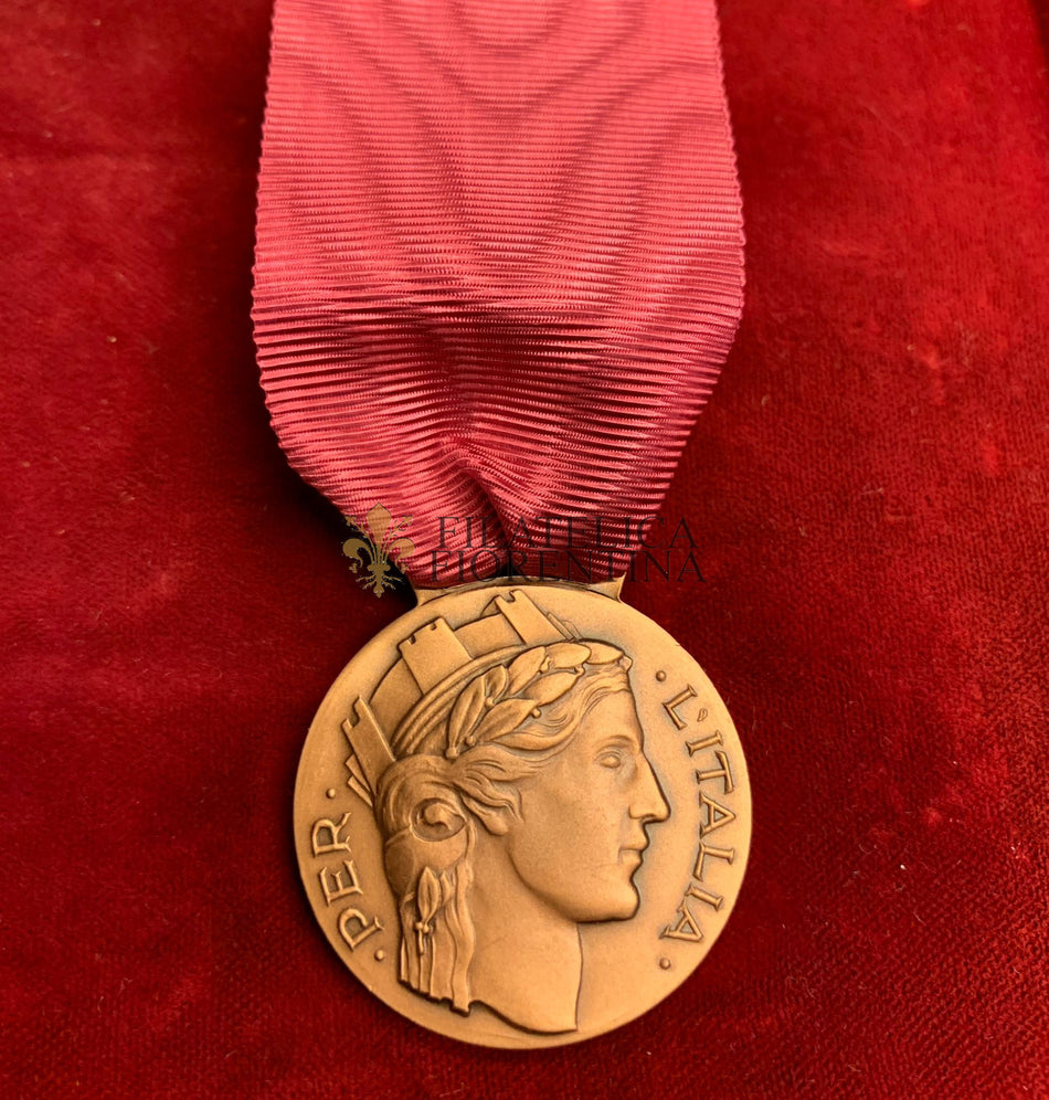 Medaglia Volontario di guerra - modello in bronzo