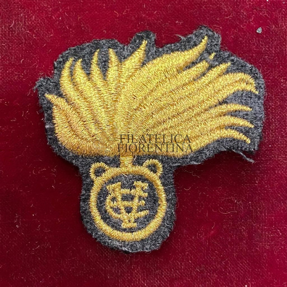 Fregio da Ufficiale dei Carabinieri - Vittorio Emanuele